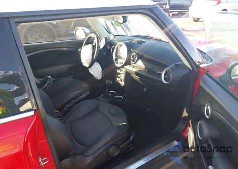 2013 Mini Hardtop Cooper S from USA, damaged, VIN WMWSV3C51DT393222